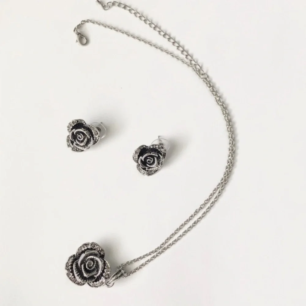 Vintage 80s Rose Floral Silver Tone Studded Jewelry Earrings Necklace Set - Picture 3 of 5